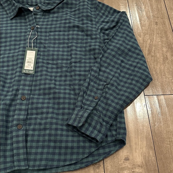 NWT Alpine Design women’s flannel button up green/navy lake size Large - Picture 3 of 5